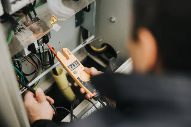 Best 24-Hour Electrician  in Mineral Springs, AR