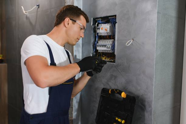 Best Electrical Outlet Repair  in Mineral Springs, AR